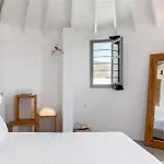Dom wakacyjny Windmill House With Private Pool And Breathtaking Views *
