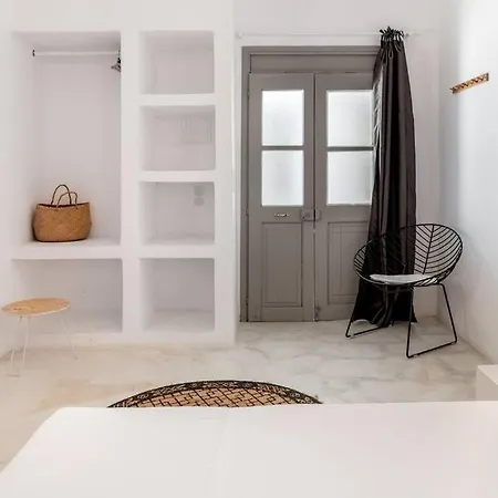 Windmill House With Private Pool And Breathtaking Views 안디파로스