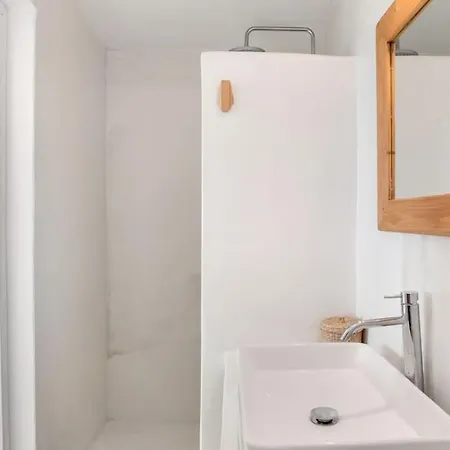 Windmill House With Private Pool And Breathtaking Views 안디파로스