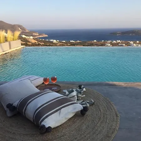 Windmill House With Private Pool And Breathtaking Views 펜션 안디파로스