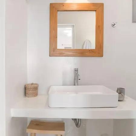 Windmill House With Private Pool And Breathtaking Views * 안디파로스